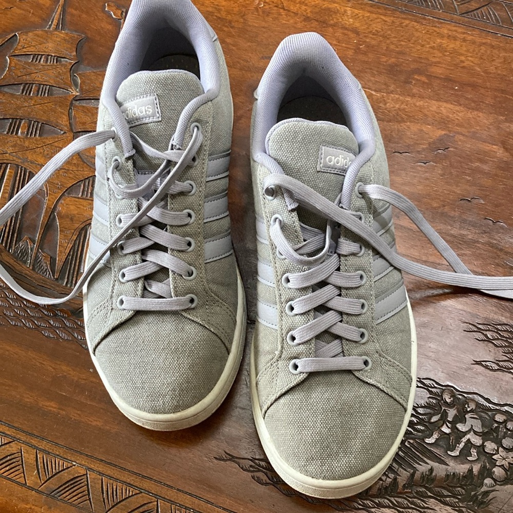 Adidas Men's Gray linen Sneakers 8.5